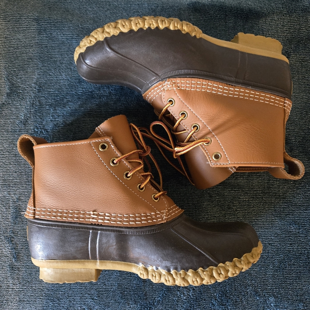 LL Bean Women's 6" Bean Boots Sz 8 WIDE